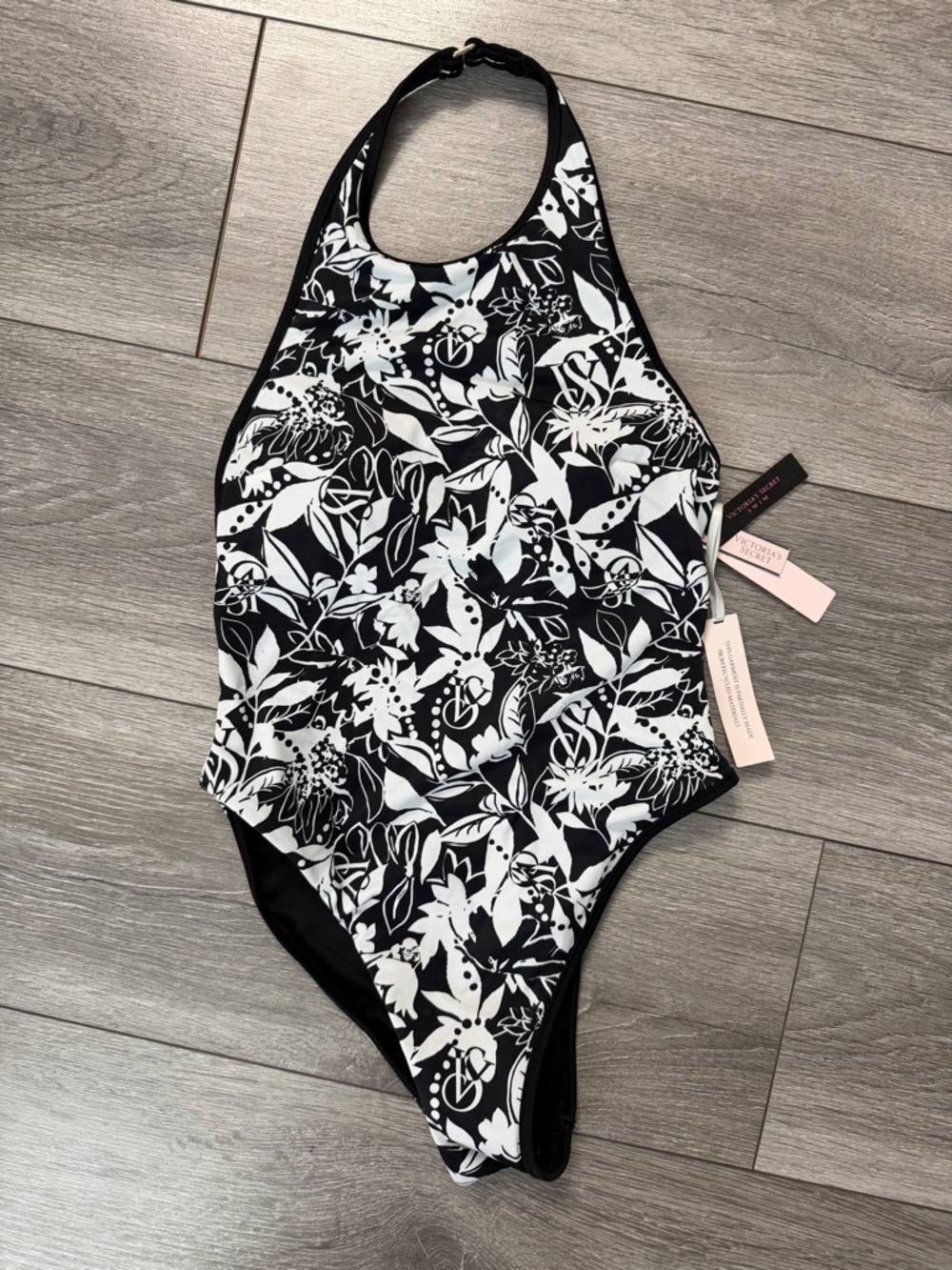 Victoria’s Secret Swim Iconic One Piece Women’s Swimsuit Halter Open Back NWT